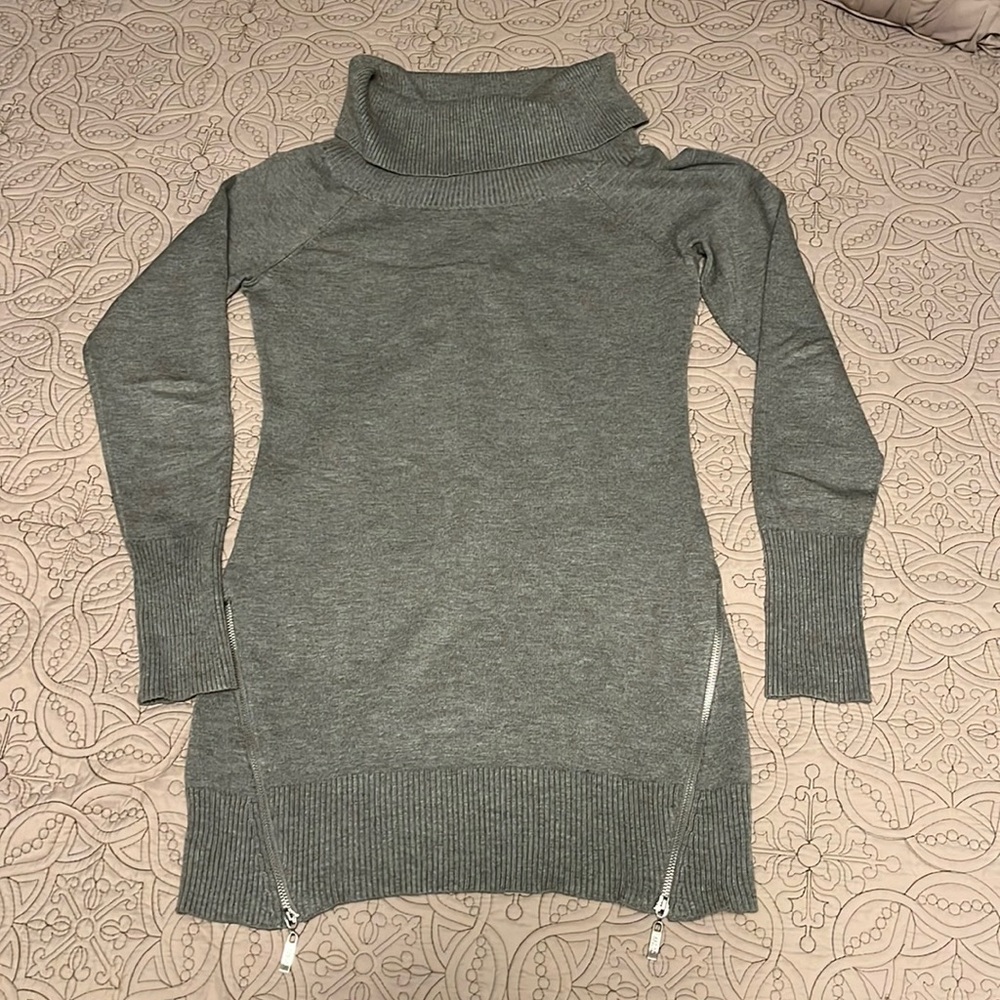 Guess S Gray Turtleneck Sweater